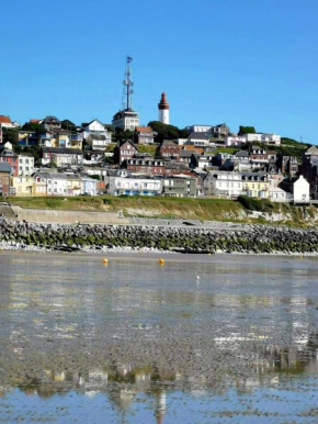 Charmant appartement vu sur mer
